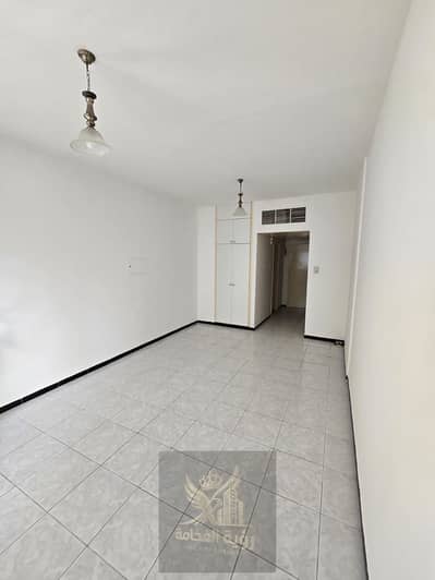 Studio for Rent in Al Majaz, Sharjah - WhatsApp Image 2026-07-31 at 4.44. 33 PM (1). jpeg Studio for Rent in Al Majaz, Sharjah - WhatsApp Image 2026-07-31 at 4.44. 33 PM (1). jpeg