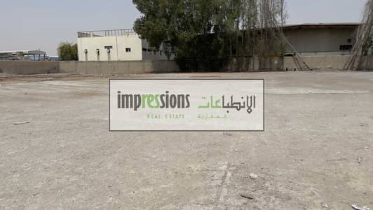 ارض صناعية للايجار في صناعية الصجعة، الشارقة - IMG_7077. jpg ارض صناعية للايجار في صناعية الصجعة، الشارقة - IMG_7077. jpg