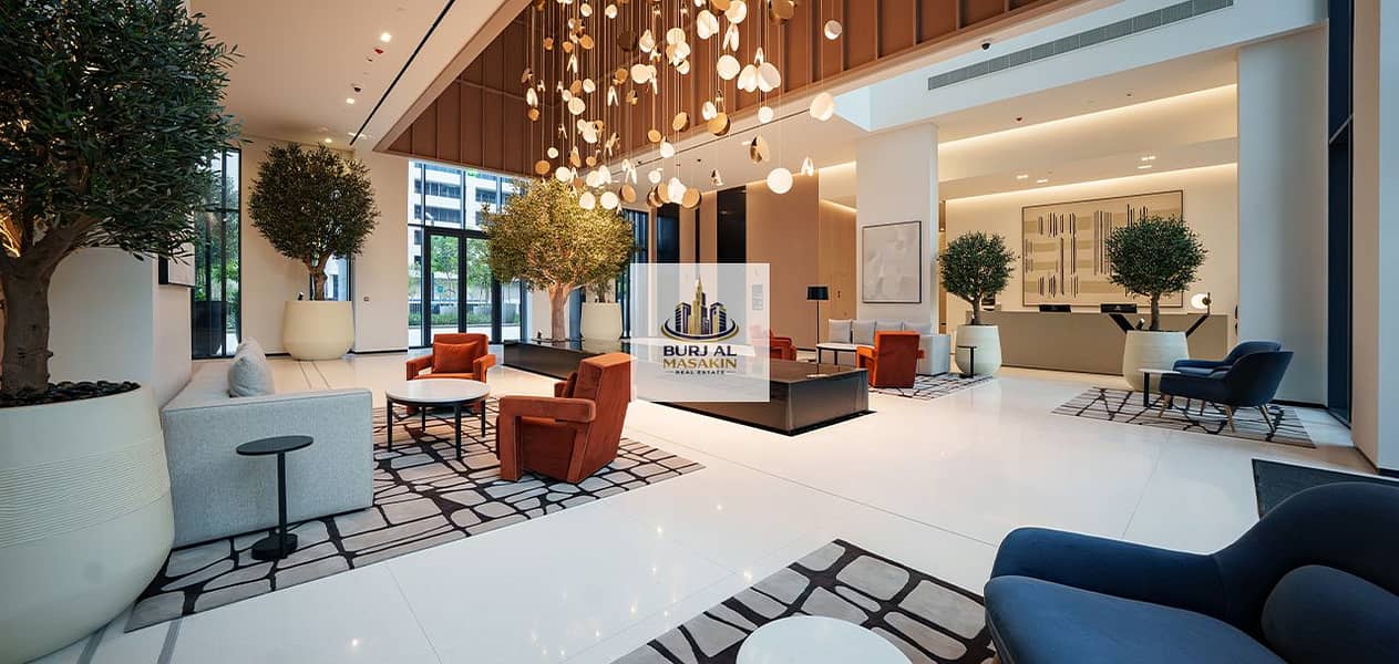 13 Arada-hands-over-first-homes-at-Vida-Residences-Aljada-as-construction-completes-at-Sharjahs-newest-lifestyle-and-hospitality-destination-1. jpg