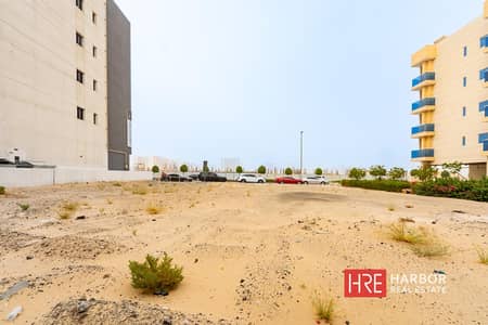 ارض تجارية  للبيع في شوبا ريزيرف، دبي - ارض تجارية في شوبا ريزيرف 9000000 درهم - 15608161