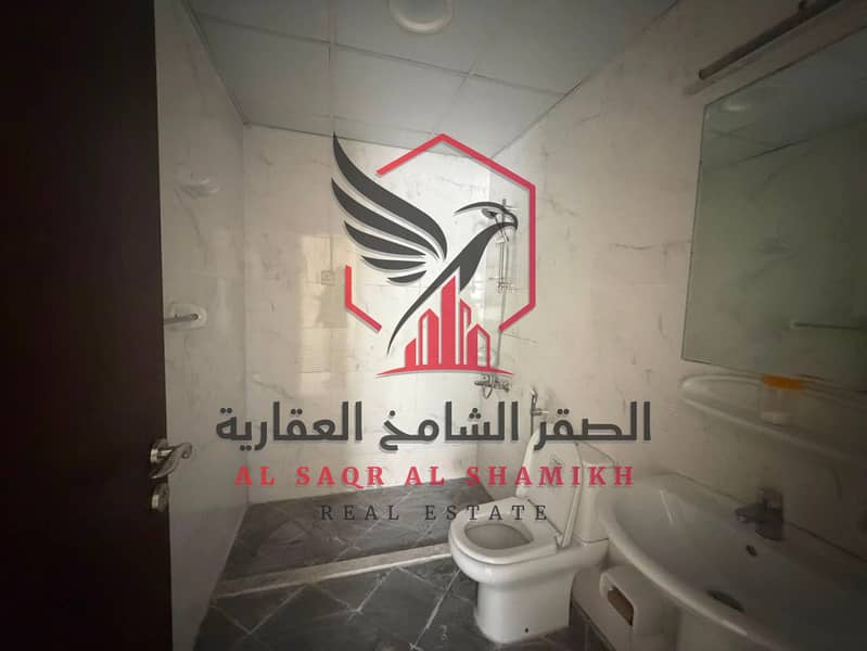 13 0262d7b4-07c2-4f20-9a33-2ae017adb775. jpg