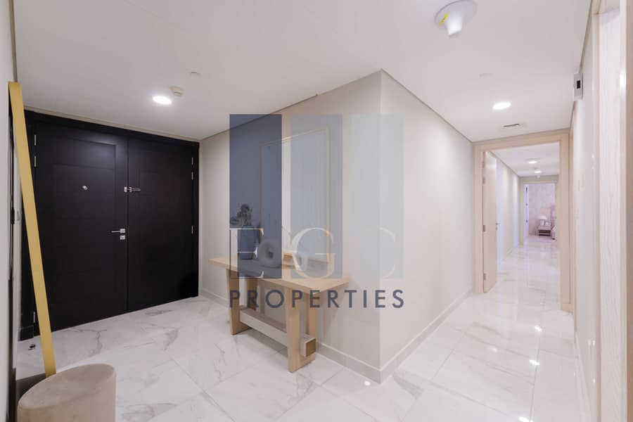 12 Leaf Tower-3BR-Deluxe-10. JPG