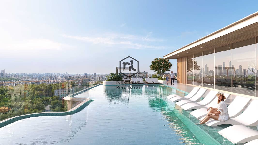 9 Rooftop Infinity Pool. png