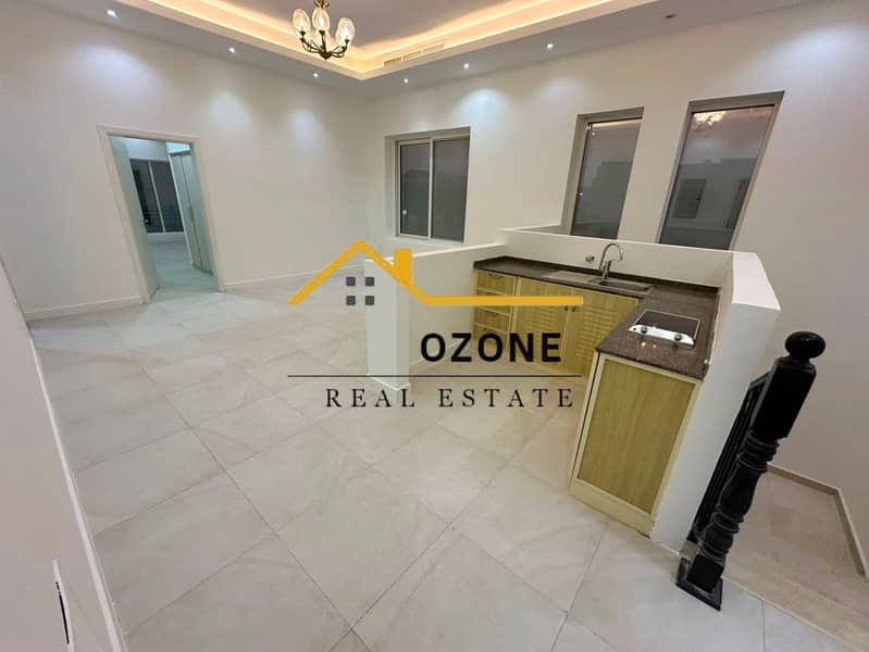 18 578d7cd1-bed5-4d50-b46b-cb6fccda35ac. jpg