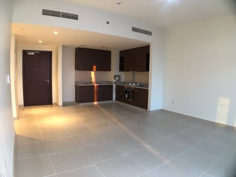 Brand new 1 BR | 1 Parking | Easy Access Brand new 1 BR | 1 Parking | Easy Access