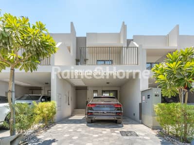 Townhouse de 2 chambres à à louer à Meydan, Dubai - Maison de ville à Meydan, 2 chambres, 140000 AED - 15976716 Townhouse de 2 chambres à à louer à Meydan, Dubai - Maison de ville à Meydan, 2 chambres, 140000 AED - 15976716
