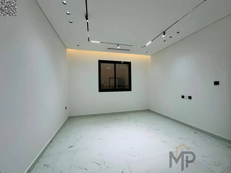 20 807943492-1066x800. webp