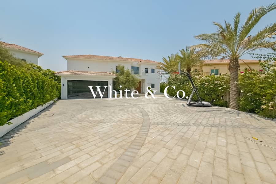 Prestigious | Bright & Open | Home Cinema Prestigious | Bright & Open | Home Cinema