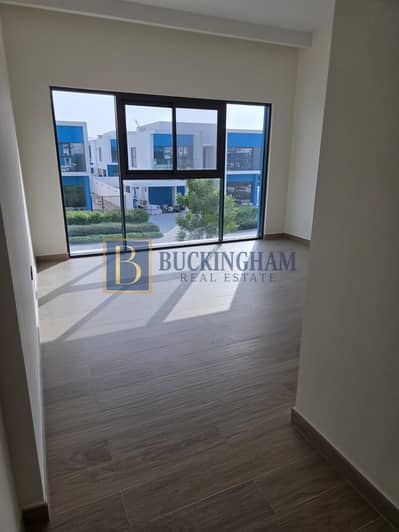 6 Schlafzimmer Villa zum zur Miete in DAMAC Lagoons, Dubai - WhatsApp Image 2026-07-31 at 21.45. 34 (4). jpeg 6 Schlafzimmer Villa zum zur Miete in DAMAC Lagoons, Dubai - WhatsApp Image 2026-07-31 at 21.45. 34 (4). jpeg
