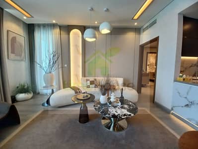 3 Bedroom Flat for Rent in Dubai Marina, Dubai - 3-bedroom-apartment-5242-dubai-marina-living-room-modern-design-marble-accents. webp 3 Bedroom Flat for Rent in Dubai Marina, Dubai - 3-bedroom-apartment-5242-dubai-marina-living-room-modern-design-marble-accents. webp