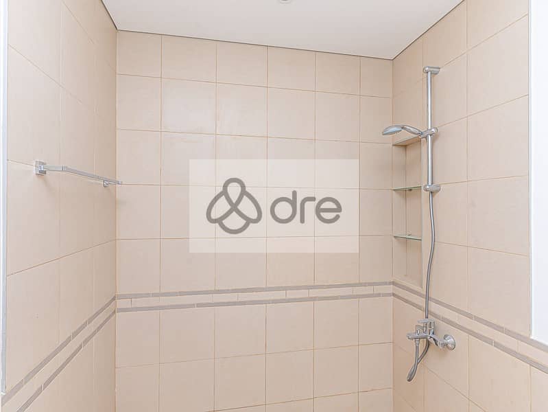 13 DRE05658. JPG