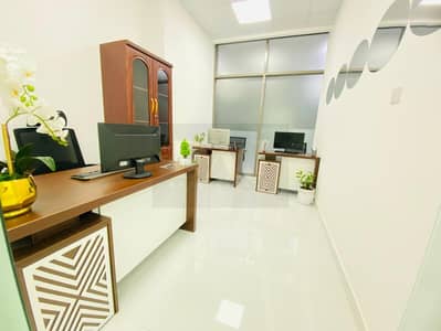 Office for Rent in Al Garhoud, Dubai - 51b8c72f-3f52-4bd7-b58c-a41fde7e5b7d. jpg Office for Rent in Al Garhoud, Dubai - 51b8c72f-3f52-4bd7-b58c-a41fde7e5b7d. jpg