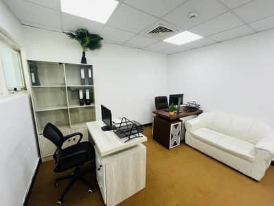 Office te Huur in Deira, Dubai - 21838bb5-266e-447b-a37a-3e95e26b294a. jpg Office te Huur in Deira, Dubai - 21838bb5-266e-447b-a37a-3e95e26b294a. jpg