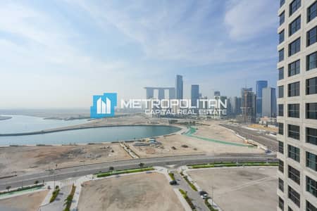 2 Bedroom Apartment for Sale in Al Reem Island, Abu Dhabi - Stunning Sea View | Big Layout | Prime Location