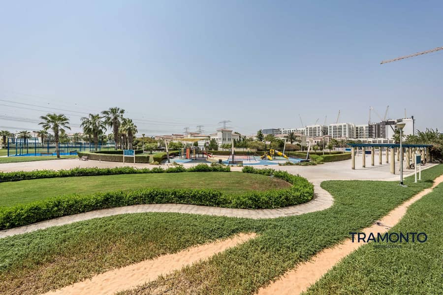 23 MJG02435-HDR. jpg