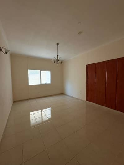 2 Schlafzimmer Wohnung zum zur Miete in Al Qasimia, Sharjah - WhatsApp Image 2026-08-01 at 12.14. 33 PM. jpeg 2 Schlafzimmer Wohnung zum zur Miete in Al Qasimia, Sharjah - WhatsApp Image 2026-08-01 at 12.14. 33 PM. jpeg