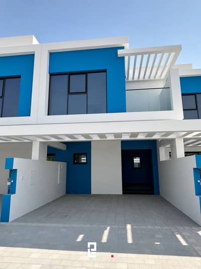 Townhouse de 3 chambres à à louer à DAMAC Lagoons, Dubai - 8CE1864C-2625-47CA-8BEC-0141B8FAA577. png Townhouse de 3 chambres à à louer à DAMAC Lagoons, Dubai - 8CE1864C-2625-47CA-8BEC-0141B8FAA577. png