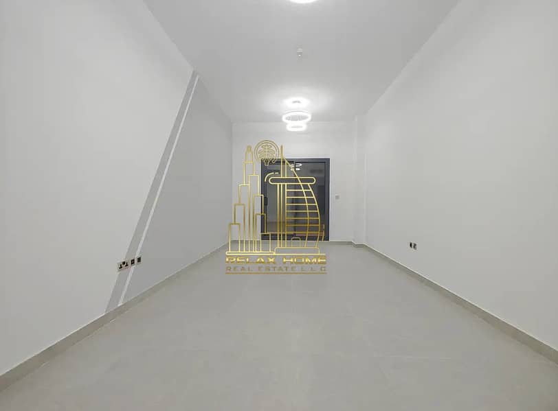 4 817632441-1066x800. jpg