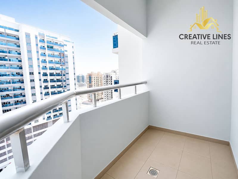 1BHK in Prime Location | Ideal for Bachelors & Company Staff | Bus Stop Below - Image 10