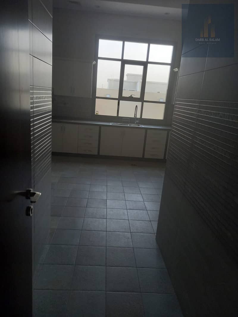 2 30. jpg