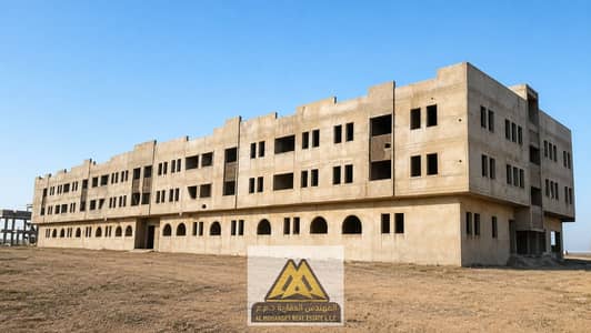 10+ Habitaciones Building para en Venta en Al Jurf, Ajman - 656829cd-037f-4616-963d-3a6ee20b94f1. jpg