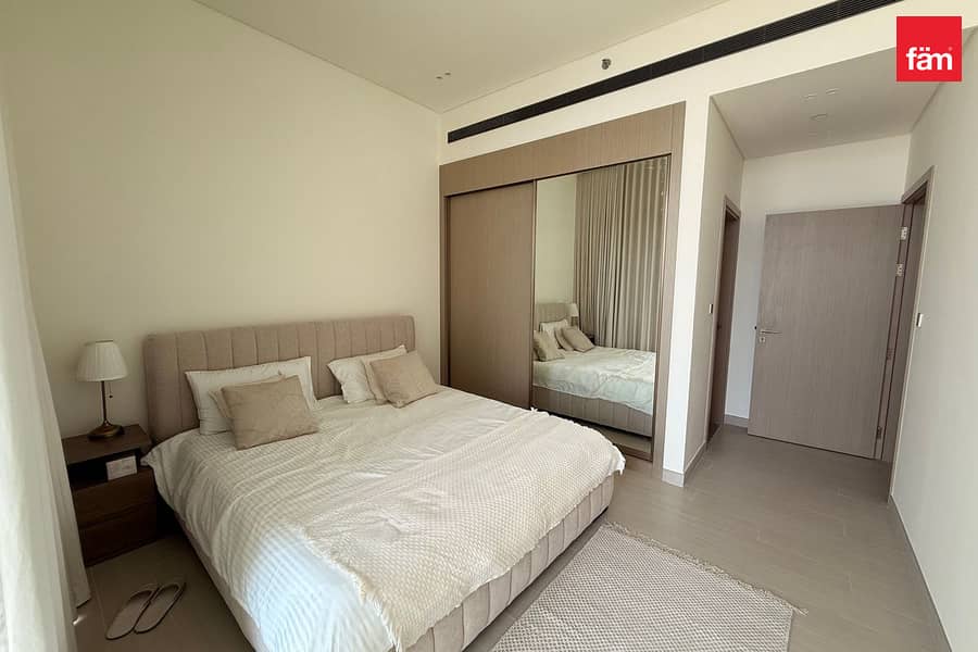 Vacant | Private Pool | Fully Equipped Vacant | Private Pool | Fully Equipped