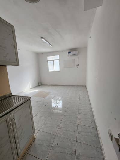 Studio de à à louer à Al Manakh, Sharjah - 0kKkQyPW5uZpL5wsAu5d9HQNNacA44PxeOkeFd6R. jpg Studio de à à louer à Al Manakh, Sharjah - 0kKkQyPW5uZpL5wsAu5d9HQNNacA44PxeOkeFd6R. jpg