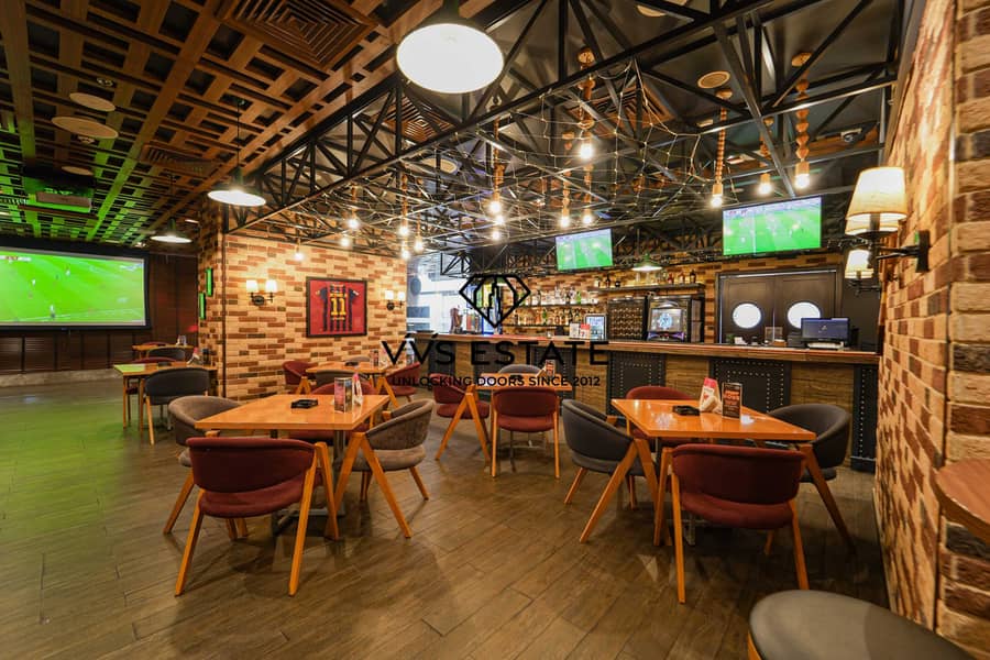 13 Exit Sports Bar (2). jpg