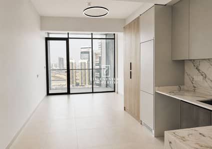 Studio for Rent in Dubai Sports City, Dubai - CANAL VIEW | MODERN LIVING | HIGH FLOOR