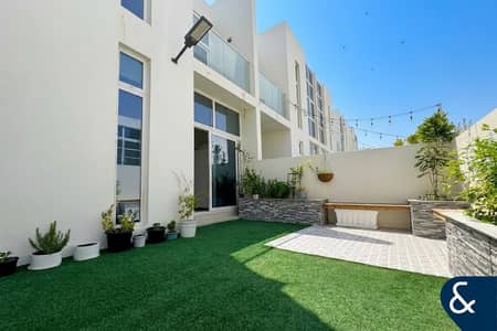 3 Bedroom Villa for Sale in DAMAC Hills 2 (Akoya by DAMAC), Dubai - Upgraded | Extended | Great Condition 3 Bedroom Villa for Sale in DAMAC Hills 2 (Akoya by DAMAC), Dubai - Upgraded | Extended | Great Condition