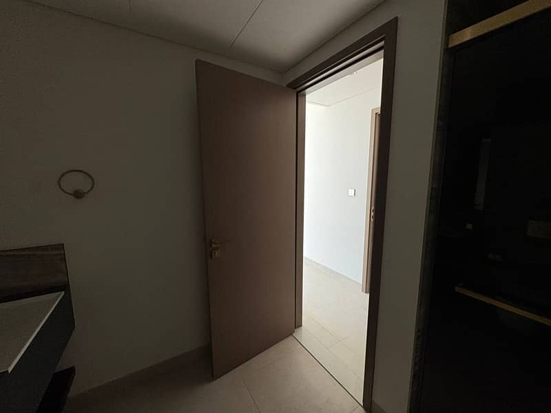 6 WhatsApp Image 2026-04-17 at 4.32. 52 PM. jpeg