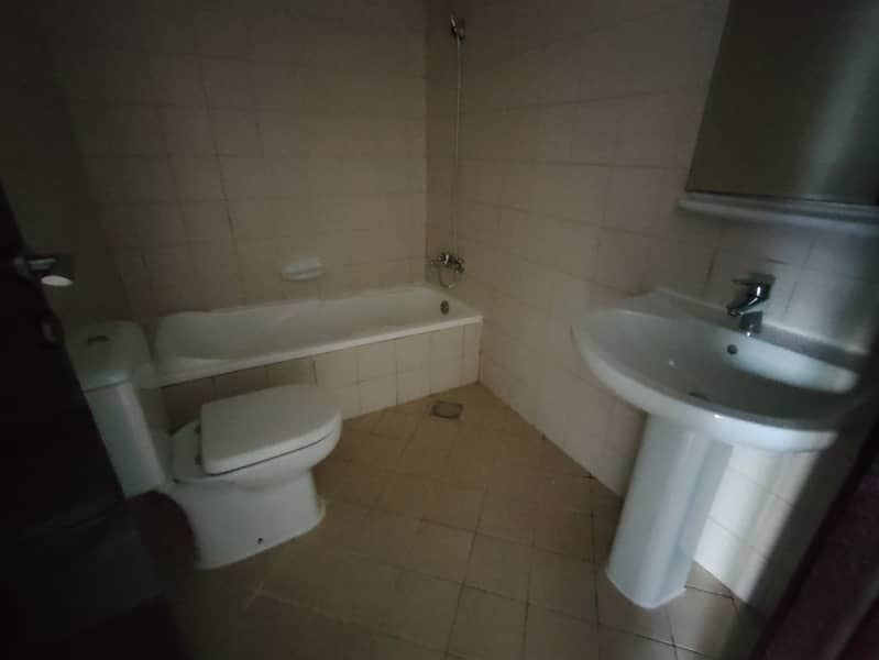 7 192935. jpg