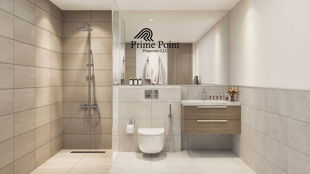 3 Bathroom. jpg