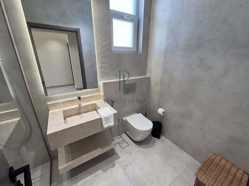 18 Move-In Interior Pol(2). png