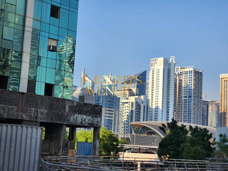 6 Photo tower 1. jpg