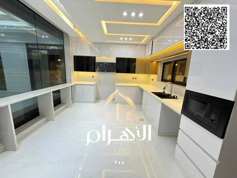 19 batch_855016421-1066x800. webp