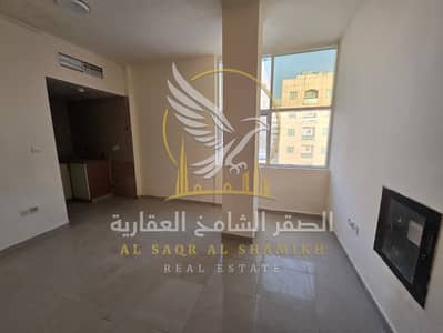 Studio zum zur Miete in Al Qulayaah, Sharjah - WhatsApp Image 2026-07-31 at 11.04. 21 PM. jpeg Studio zum zur Miete in Al Qulayaah, Sharjah - WhatsApp Image 2026-07-31 at 11.04. 21 PM. jpeg