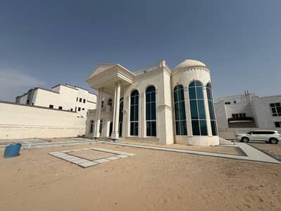 5 Bedroom Villa for Rent in Al Khawaneej, Dubai - 2d04c563-4c71-4052-a2da-2b46ff46b4e1. jpg 5 Bedroom Villa for Rent in Al Khawaneej, Dubai - 2d04c563-4c71-4052-a2da-2b46ff46b4e1. jpg