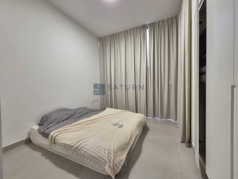12 cd3a9fd9-fbd9-454c-9fa4-db06f6ce82f9. jpg