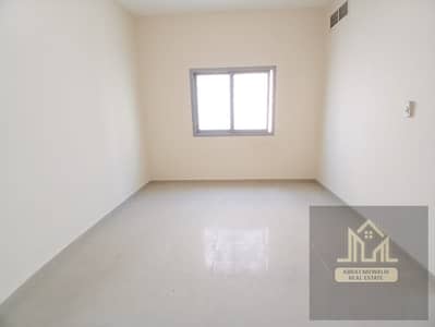 Estudio para en Alquiler en Muwaileh, Sharjah - WhatsApp Image 2026-08-02 at 10.37. 53 (2). jpeg Estudio para en Alquiler en Muwaileh, Sharjah - WhatsApp Image 2026-08-02 at 10.37. 53 (2). jpeg