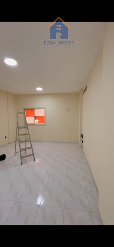2 Bedroom Apartment for Sale in Al Majaz, Sharjah - WhatsApp Image 2026-08-01 at 12.07. 46 PM (4). jpeg 2 Bedroom Apartment for Sale in Al Majaz, Sharjah - WhatsApp Image 2026-08-01 at 12.07. 46 PM (4). jpeg