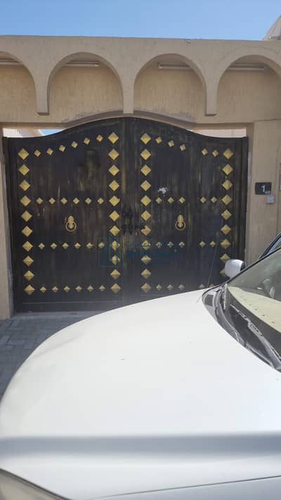 10+ Beds Villa for Sale in Wasit Suburb, Sharjah - WhatsApp Image 2026-08-01 at 3.05. 53 PM (1). jpeg 10+ Beds Villa for Sale in Wasit Suburb, Sharjah - WhatsApp Image 2026-08-01 at 3.05. 53 PM (1). jpeg