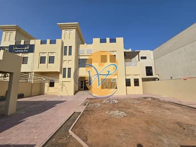 Villa para en Alquiler en Al Uraibi, Ras Al Khaimah - WhatsApp Image 2026-07-14 at 11.00. 31 AM (3). jpeg Villa para en Alquiler en Al Uraibi, Ras Al Khaimah - WhatsApp Image 2026-07-14 at 11.00. 31 AM (3). jpeg