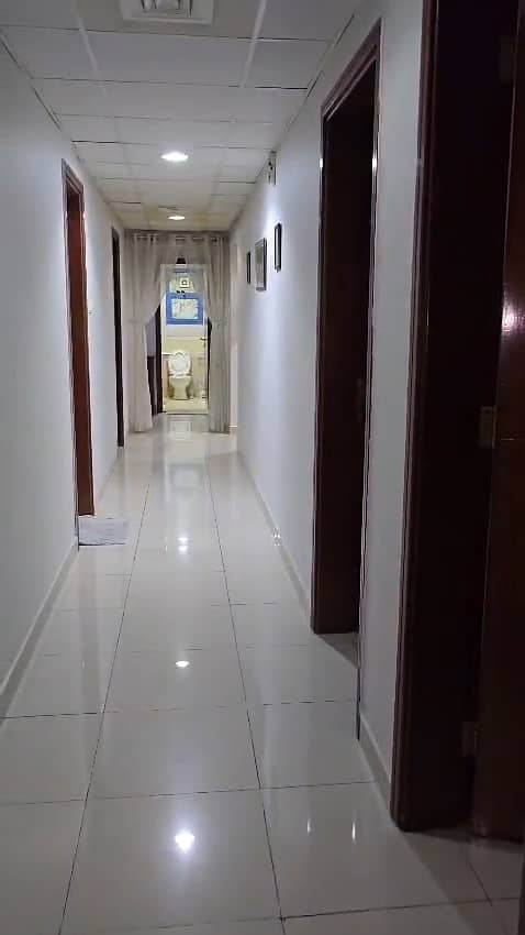 22 1000718396. jpg