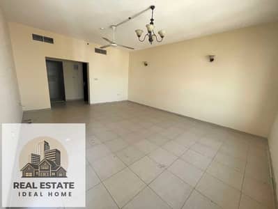 2 Bedroom Apartment for Rent in Al Qasimia, Sharjah - 75ed9b28-4ddf-4f1d-9bc2-37f43e46fb56. jpg 2 Bedroom Apartment for Rent in Al Qasimia, Sharjah - 75ed9b28-4ddf-4f1d-9bc2-37f43e46fb56. jpg