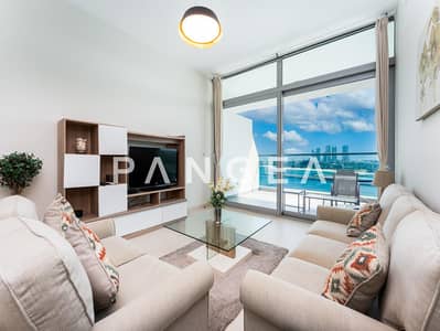 1 Slaapkamer Appartement te Huur in Palm Jumeirah, Dubai - Appartement in Palm Jumeirah，Azure Residences, 1 slaapkamer, 159000 AED - 16040256