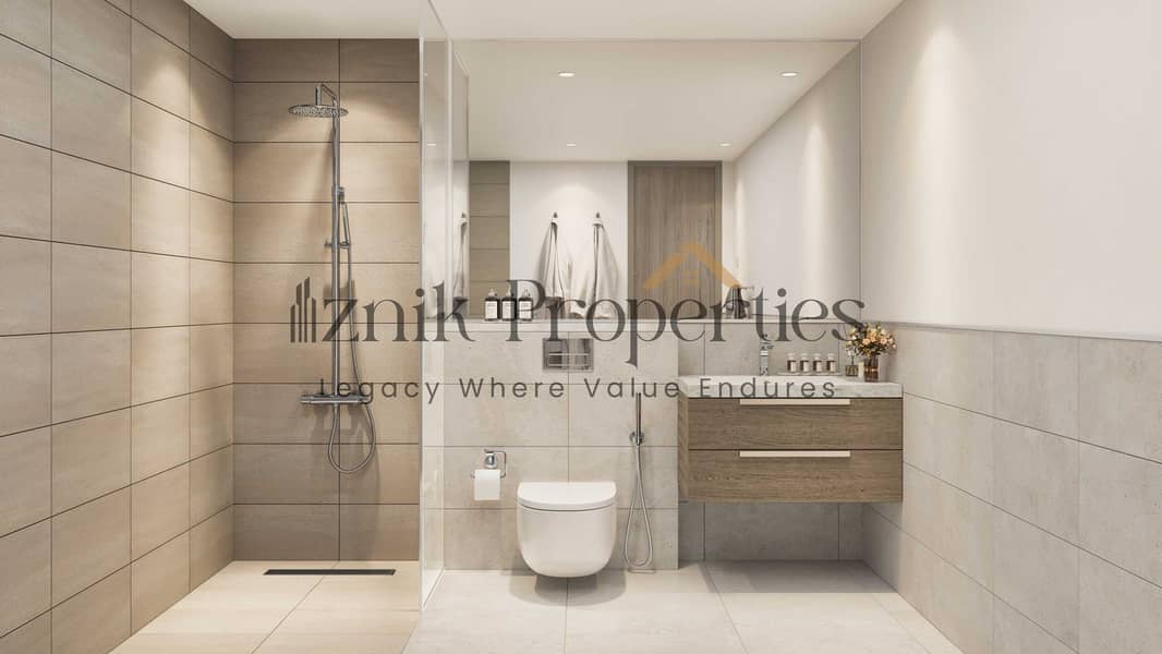 3 Bathroom. jpg