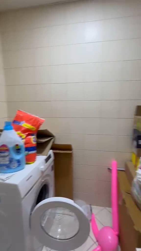 19 1000719665. jpg