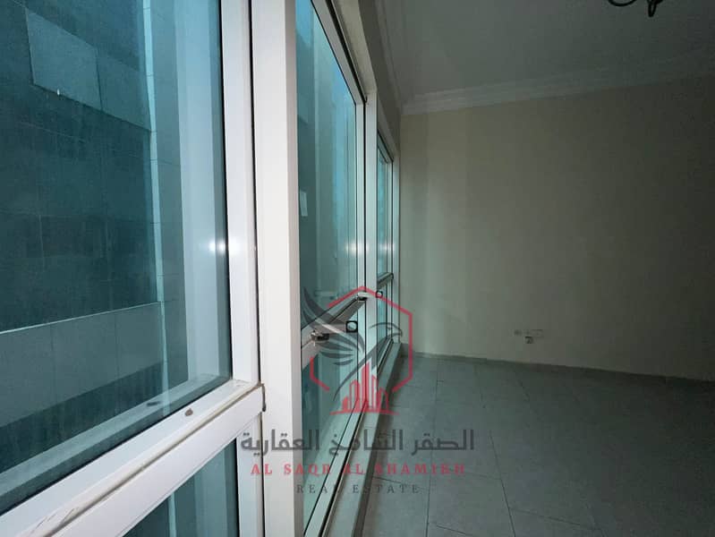 12 2f6b40be-d2e8-4e81-94be-f929bbc60f14. jpg