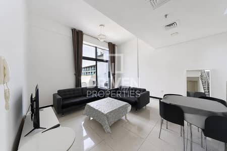 2 Bedroom Apartment for Rent in Jumeirah Village Circle (JVC), Dubai - Fully Furnished | Vast Unit | Facing Circle Mall